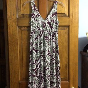 NWOT * Joe Fresh V Neck Dress